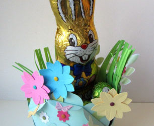 A guest crafter with Easter goodies